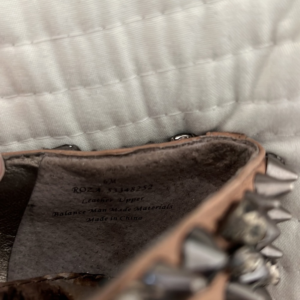 Sam Edelman nude spiked shoes - Picture 3 of 15